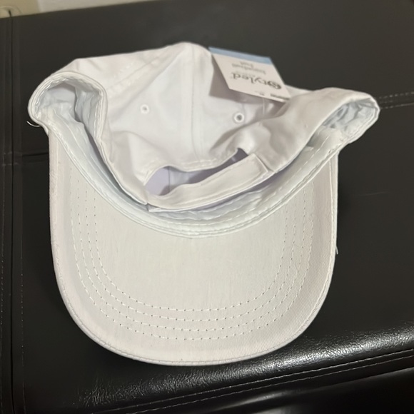 Paintable hat! - Picture 2 of 4